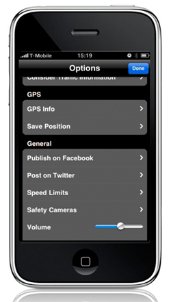Version 1.5.0 des MobileNavigator iPhone kommt mit Anbindung an Facebook und Twitter (Bild: Navigon).
