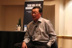 Blackberry-CEO John Chen beim Pressegespräch während der CES (Bild: Roger Cheng / CNET)