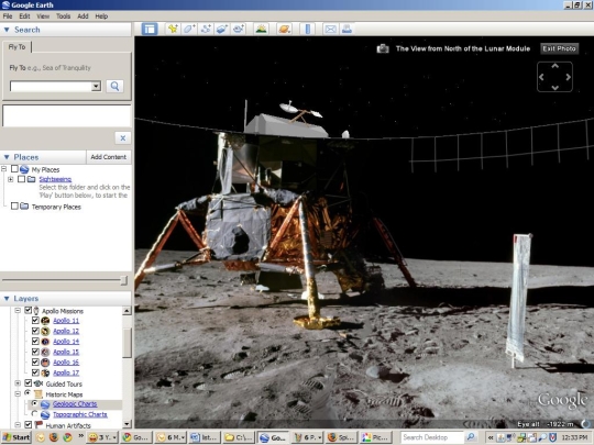 Google hat anlässlich des 40. Jahrestags der ersten bemannten Mondlandung die Mond-Ansicht in Google Earth überarbeitet und hochauflösende Panoramabilder eingebunden (Screenshot: News.com).
