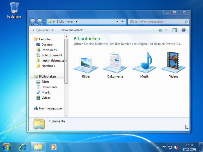 Der Desktop von Windows 7 Home Premium kommt mit der bekannten Aero-Optik.